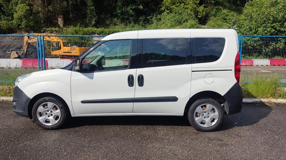 Opel Combo 90 cv