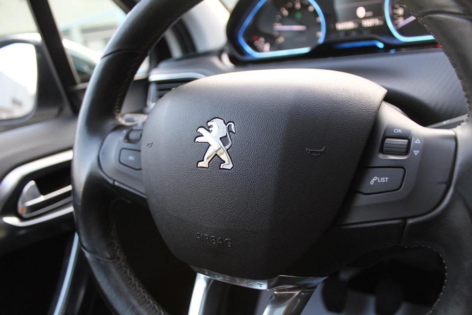 Peugeot 2008 1.6 E-HDI