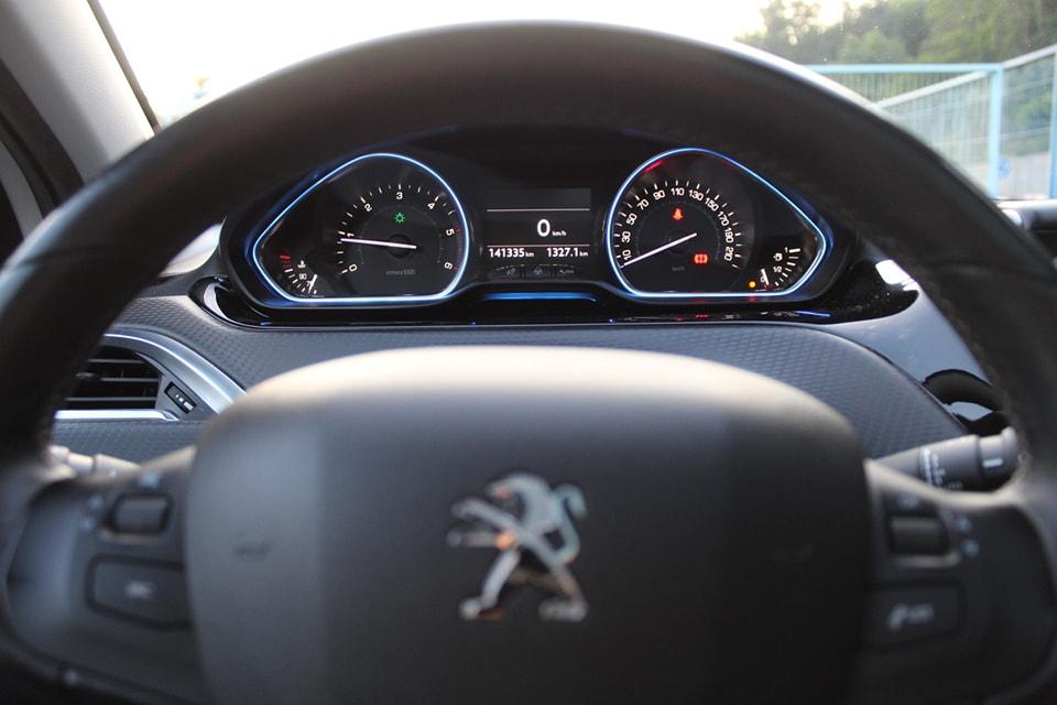 Peugeot 2008 1.6 E-HDI