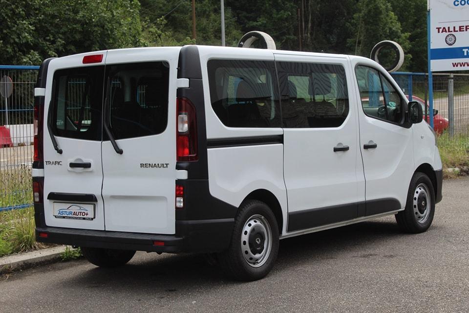 Renault Trafic Combi 9 plazas DCI