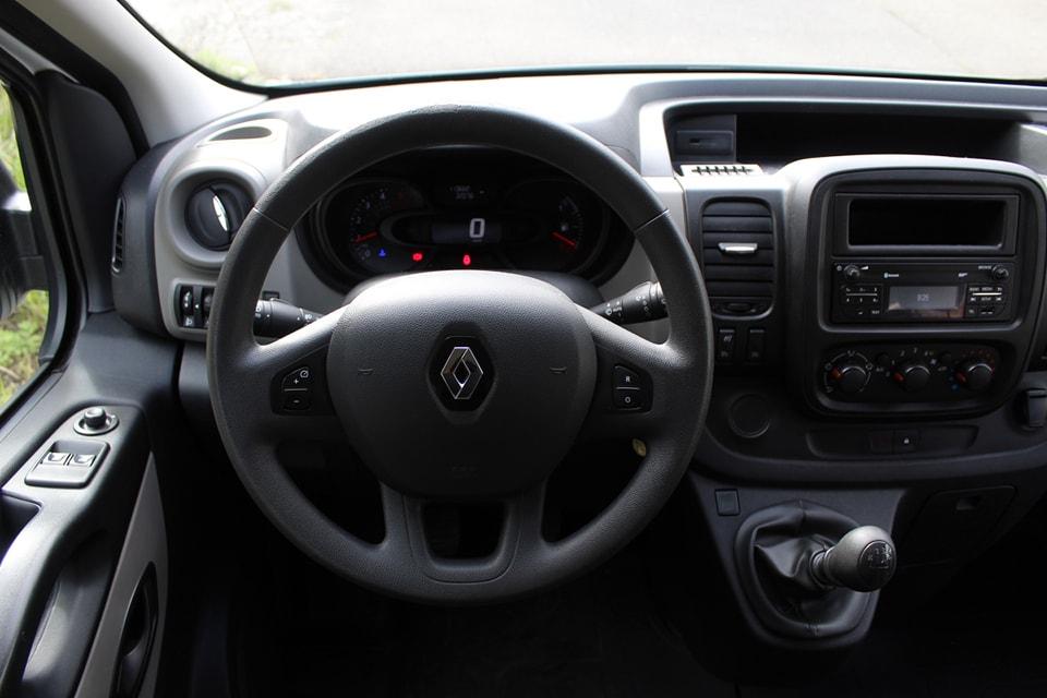 Renault Trafic Combi 9 plazas DCI