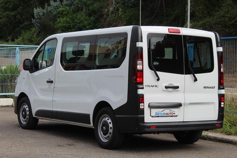 Renault Trafic Combi 9 plazas DCI
