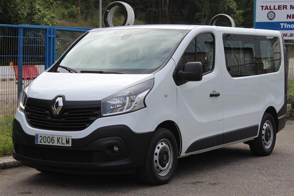 Renault Trafic Combi 9 plazas DCI
