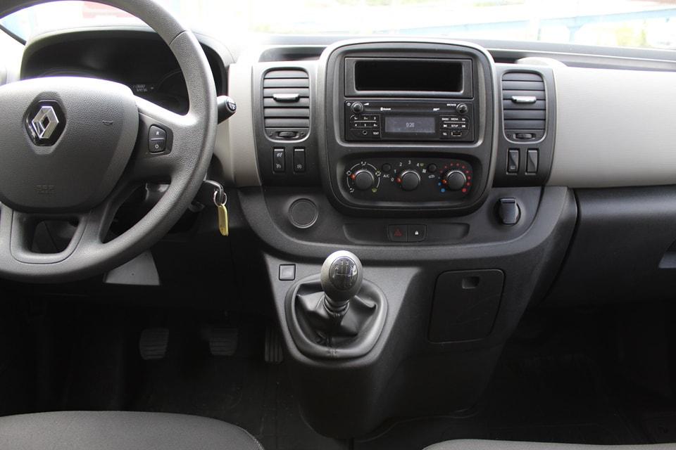 Renault Trafic Combi 9 plazas DCI