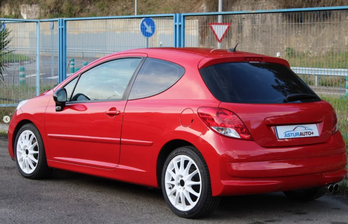 Peugeot 207 Confort 1.4 i 75cv